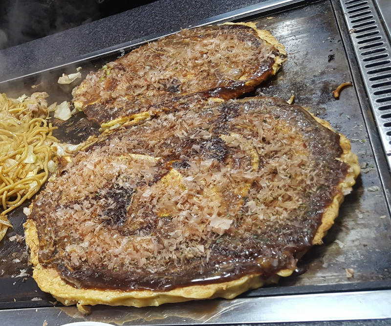 Featured image for Top 5 must-try Japanese street food!