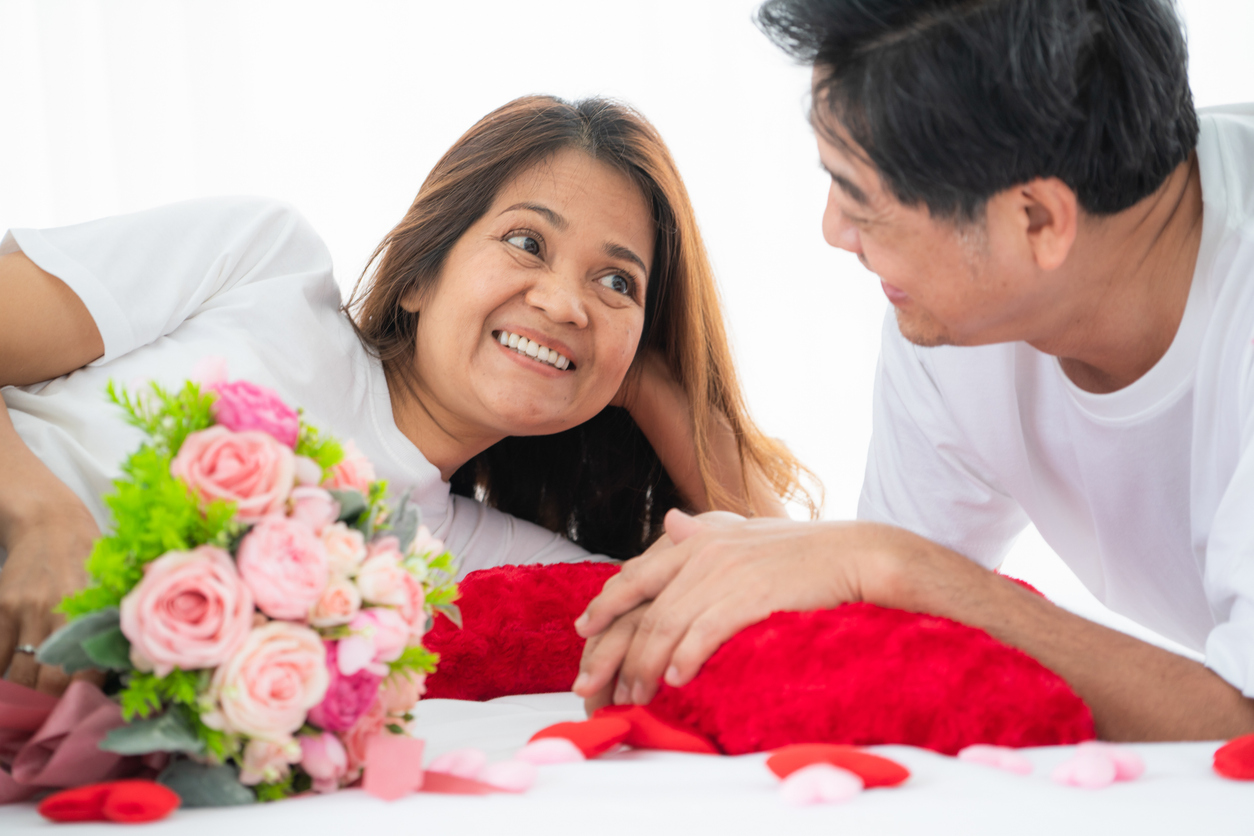 Featured image for Finding Love At Any Age in Japan: Advice & Insights